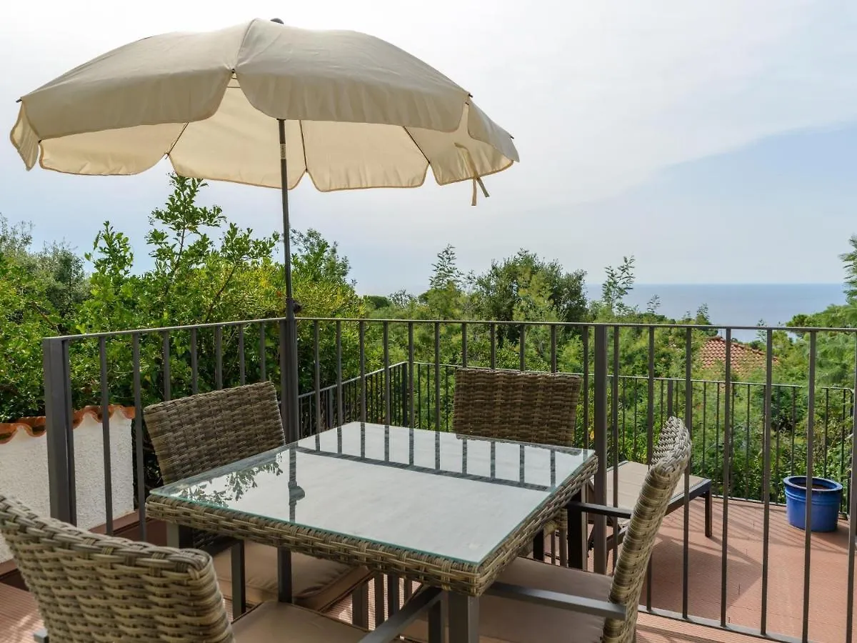 Alba By Danlux Invest Villa Tossa de Mar Spanien